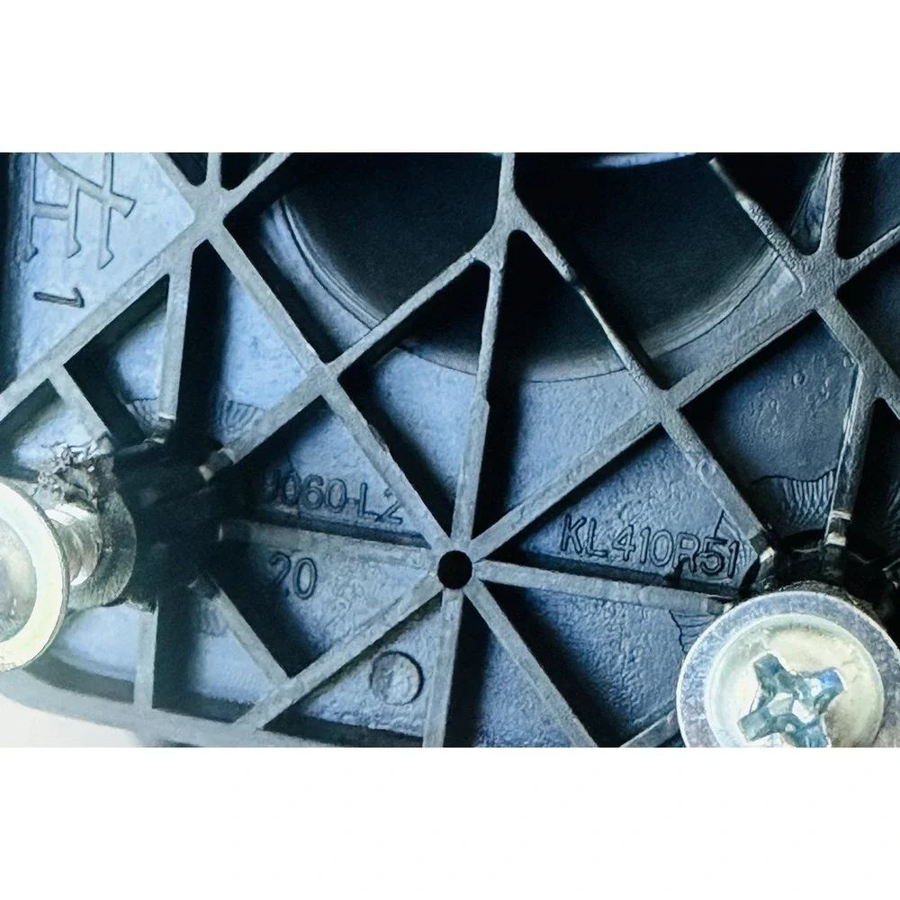 OEM‎ Wheels Delsey Storm Plus Spinner Set of 4 Double Wheels From Large Suitcase